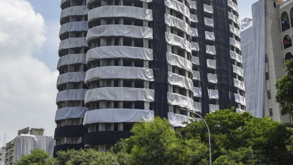 টাকা যোগাতে হবে সুপারটেককে