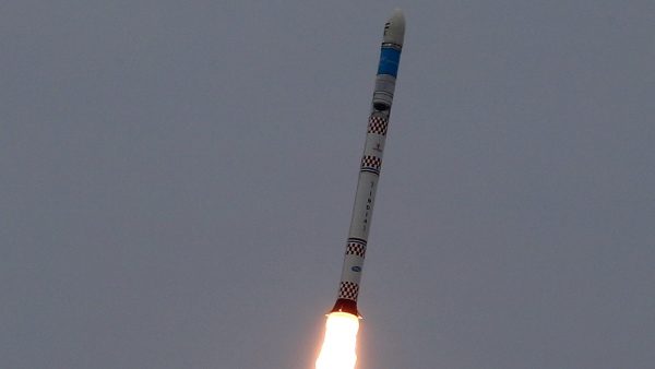 সেন্সরের ব্যর্থতায় কক্ষপথে বিচ্যুতি 