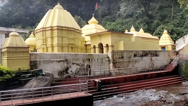 কোথায় রয়েছে গন্ধমাদন পর্বত