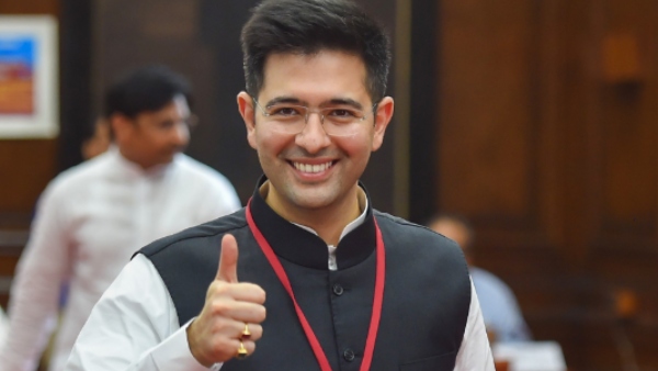 জনপ্রিয় হয়ে উঠছেন রাঘব চাড্ডা জনপ্রিয় হয়ে উঠছেন রাঘব চাড্ডা