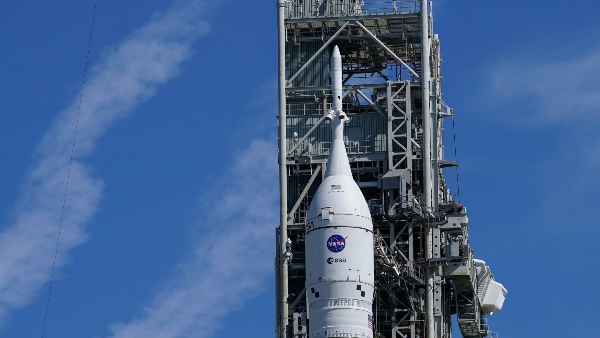 আর্টেমিস মিশন টু-তে মানব অভিযান