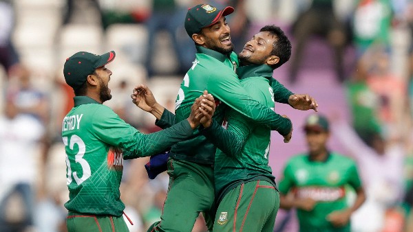 দলে ফিরেছেন লিটন দাস-নাজিমুলহোসেন শান্ত: দলে ফিরেছেন লিটন দাস-নাজিমুলহোসেন শান্ত: