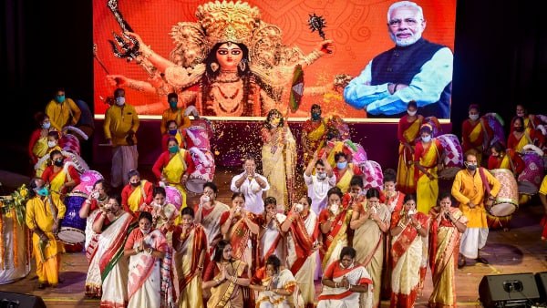 উমার আধারনার সঙ্গে মাতৃবন্দনা