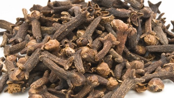 আর্থিক অনটন কাটাতে আর্থিক অনটন কাটাতে