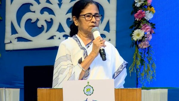 ১১ হাজার চাকরি প্রদান ১১ হাজার চাকরি প্রদান