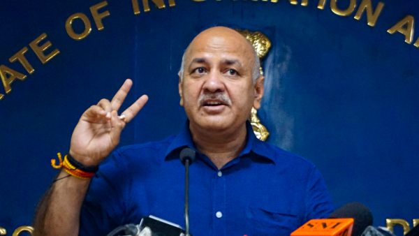 একাধিক বড় দফতরের দায়িত্বে ছিলেন ডেপুটি একাধিক বড় দফতরের দায়িত্বে ছিলেন ডেপুটি