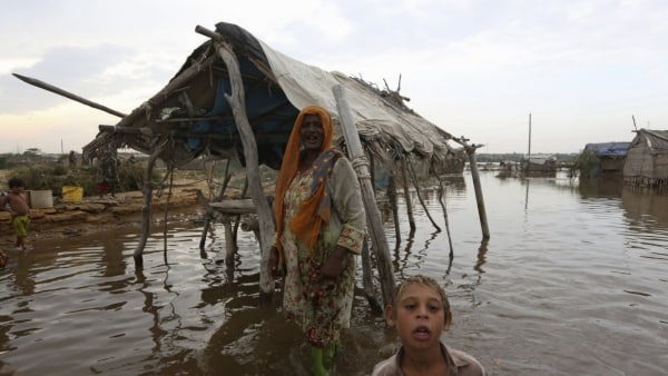  মৌলিক সংস্থান থেকে বঞ্চিত