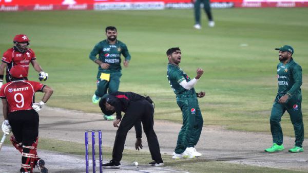 ভারতের বিরুদ্ধে নামার আগে বড় ধাক্কা খেল পাকিস্তান ভারতের বিরুদ্ধে নামার আগে বড় ধাক্কা খেল পাকিস্তান