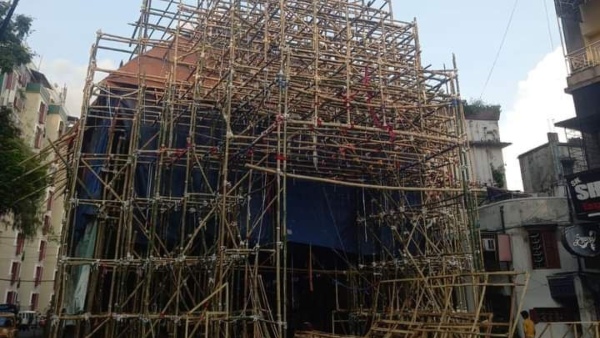 ঐতিহ্যশালী সাবেকি পুজো