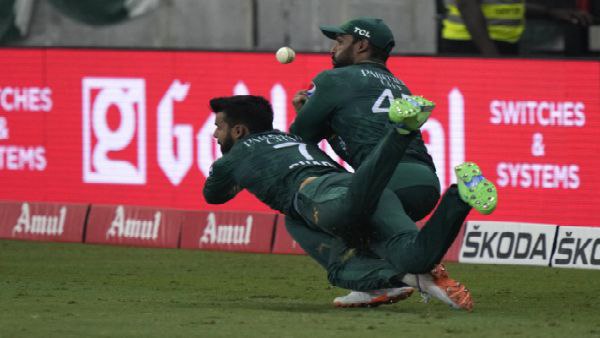 শশী থারুর এশিয়া কাপে ফাইনালে পরাস্ত পাকিস্তানকে দিলেন খোঁচা শশী থারুর এশিয়া কাপে ফাইনালে পরাস্ত পাকিস্তানকে দিলেন খোঁচা