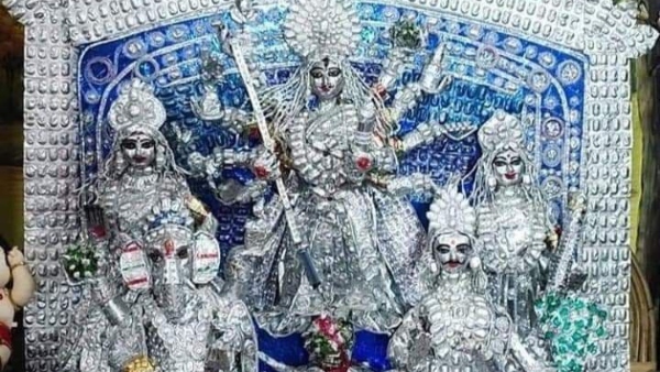 অভিনব মূর্তি অভিনব মূর্তি