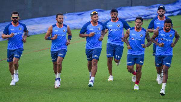 হাড্ডাহাড্ডি টক্করের অপেক্ষা