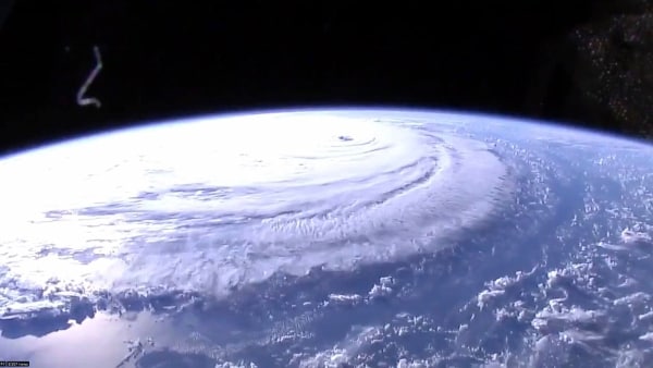 বিদ্যুৎ বিচ্ছিন্ন অবস্থায় দুই মিলিয়ন মানুষ