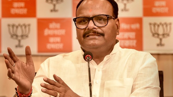 কী বললেন উত্তরপ্রদেশের উপমুখ্যমন্ত্রী কী বললেন উত্তরপ্রদেশের উপমুখ্যমন্ত্রী