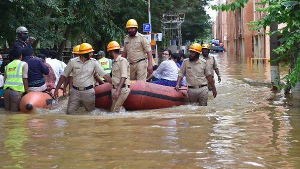নির্মাণেই পরিবর্তন নির্মাণেই পরিবর্তন