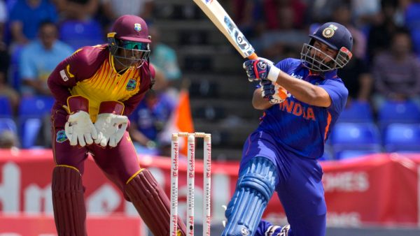 ঋষভ পন্থকে খেলানো হবে কি না তা আগে ঠিক করতে হবে: