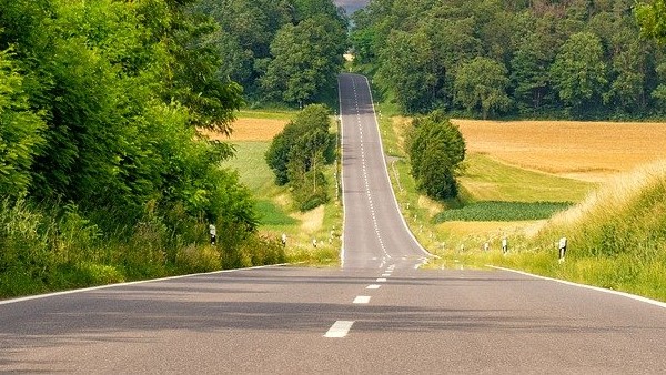 বৈদ্যুতিক মহাসড়ক উন্নয়নের কাজ 