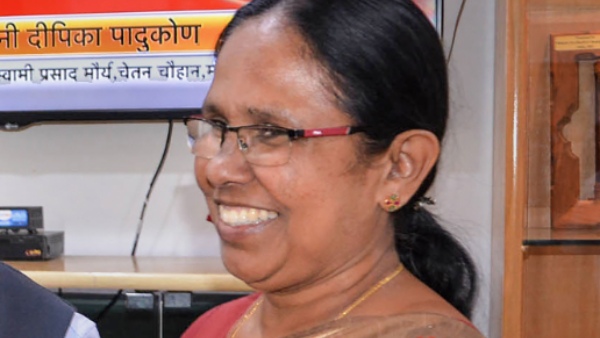 দলের সিদ্ধান্ত সম্মান প্রত্যাখ্যান