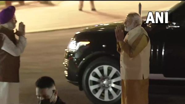 প্রজাতন্ত্র দিবসে আমন্ত্রিত শ্রমিকরা 