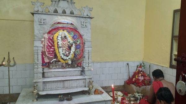 কৃষ্ণনবম্যাদি কল্পারম্ভে দেবীর বোধন শেওড়াফুলি রাজবাড়িতে