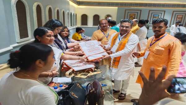 পুরনো কৌশল নিয়ে পরিকল্পনা