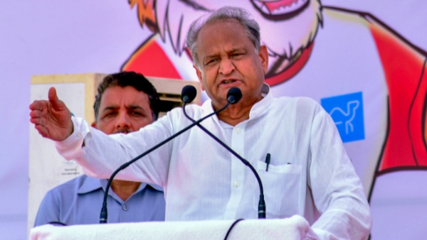 আমরা সরকারের পাঁচ বছর পূর্ণ করতে চাই বার্তা গেহলটের