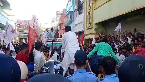 থানা ঘেরাওয়ের ডাক দেয় বাম ছাত্র সংগঠনগুলি। 