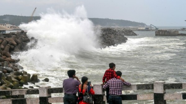 দক্ষিণবঙ্গের ৩ জেলায় কমলা সতর্কবার্তা 