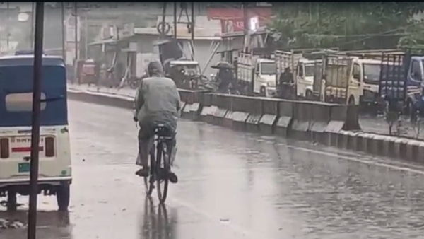 কলকাতায় আংশিক মেঘলা আকাশ 