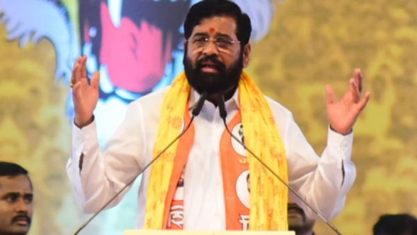 ঠাকরে শিবিরের তীব্র প্রতিক্রিয়া ঠাকরে শিবিরের তীব্র প্রতিক্রিয়া