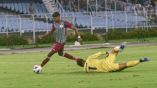 কেরালা ব্লাস্টার্সের বিরুদ্ধে ম্যাচকেই পাখির চোখ কেরালা ব্লাস্টার্সের বিরুদ্ধে ম্যাচকেই পাখির চোখ