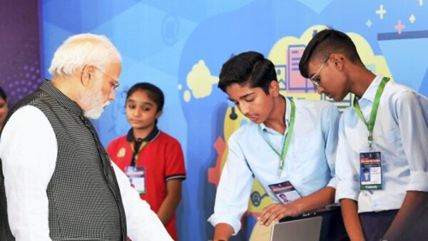 আগে ইংরেজি ছিল বুদ্ধিজীবী হওয়ার মানদণ্ড