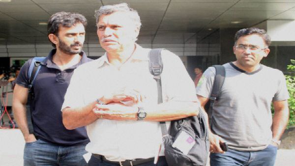 রজারের কেরিয়ার রজারের কেরিয়ার