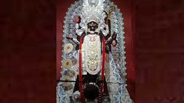 দেবীর আর্বিভাব