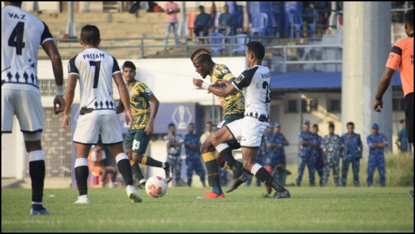 টানা দুই বার লিগ জয়ের সামনে মহমেডান: