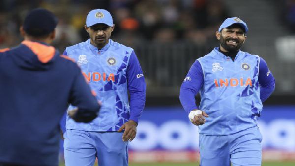 বিশ্বকাপে এখনও নিজেকে মেলে ধরতে পারেননি দীনেশ কার্তিক:
