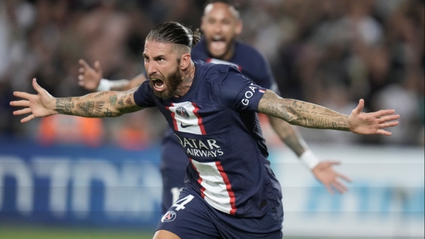 ঘরের মাঠে মুখ থুবড়ে পড়ল পিএসজি: ঘরের মাঠে মুখ থুবড়ে পড়ল পিএসজি: