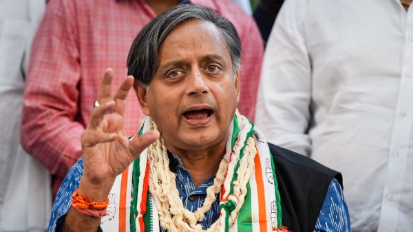 কংগ্রেসের ইতিহাসে শাসক গোষ্ঠীকে চ্যালেঞ্জ