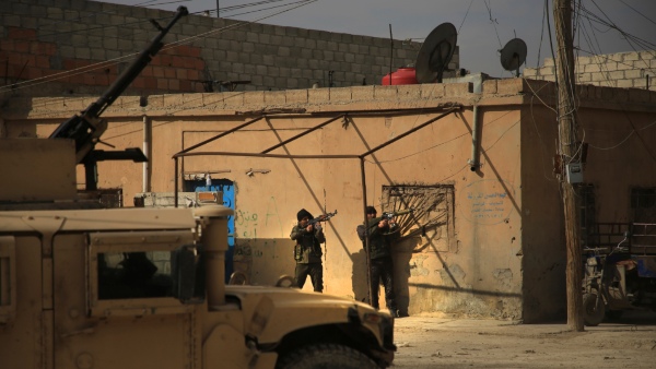 আমেরিকার সেনা ঘাঁটিতে হামলার ঘটনা ঘটে