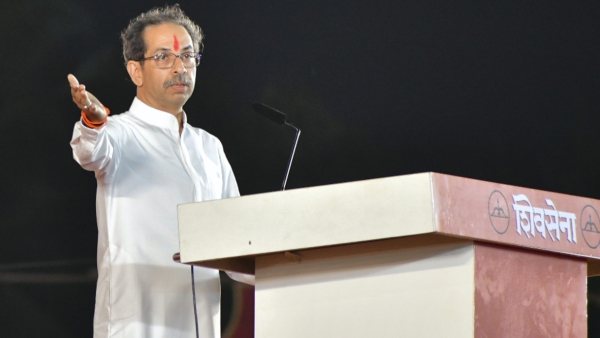 রাহুল গান্ধীর বিরোধিতা উদ্ধব ঠাকরের রাহুল গান্ধীর বিরোধিতা উদ্ধব ঠাকরের