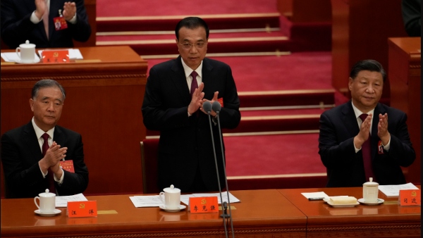 শি জিনপিংয়ের সামনের প্রতিকূলতা শি জিনপিংয়ের সামনের প্রতিকূলতা