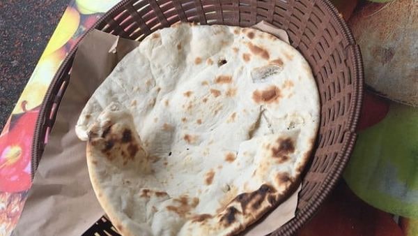 ৩ ‌টে রুটি পরিবেশন না করার বৈজ্ঞানিক কারণ