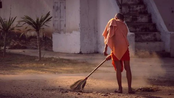 ঝাঁট দেবেন না