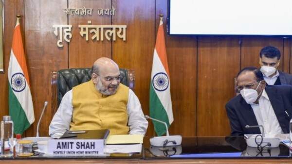 নড়েচড়ে বসেছে সিআইএসএফ নড়েচড়ে বসেছে সিআইএসএফ