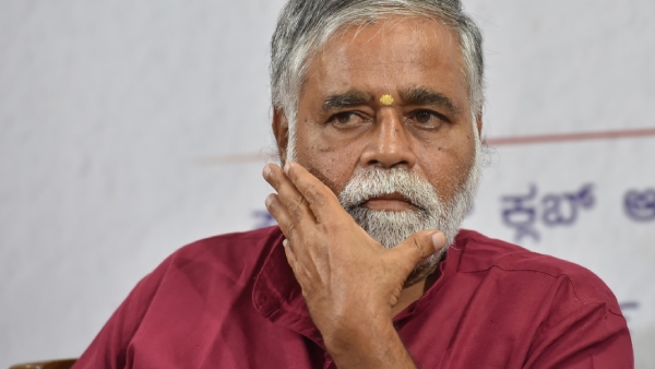 ছাত্রকে জঙ্গি বলায় দোষের কিছু নেই, শিক্ষকের মন্তব্যকে করে বিতর্ক বাড়ালেন শিক্ষামন্ত্রী ছাত্রকে জঙ্গি বলায় দোষের কিছু নেই, শিক্ষকের মন্তব্যকে করে বিতর্ক বাড়ালেন শিক্ষামন্ত্রী