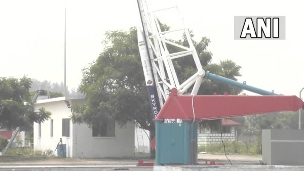 ঐতিহাসিক মুহূর্তের সাক্ষী দেশ 