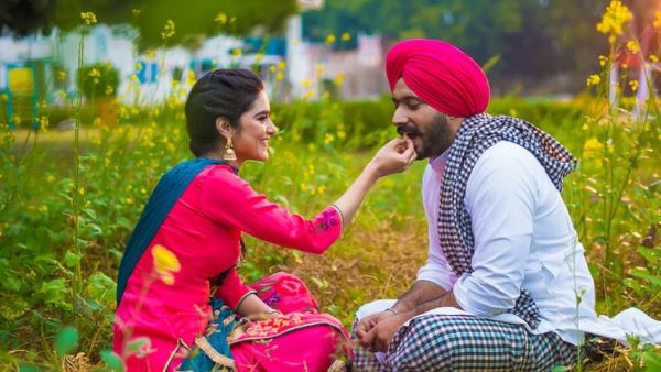 রোজ এটি বলেন রোজ এটি বলেন