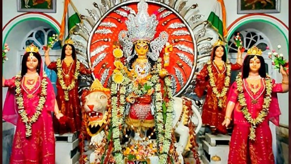 ঠাকুর দালান