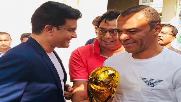 কাফুর সঙ্গে সৌরভের সাক্ষাৎ