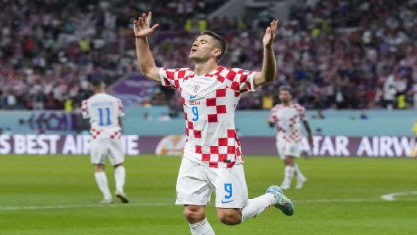 আজ সাড়ে ৮টার ম্যাচ